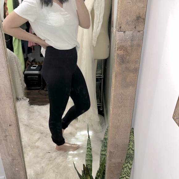 Spanx black high rise leggings size XLarge - Picture 3 of 5